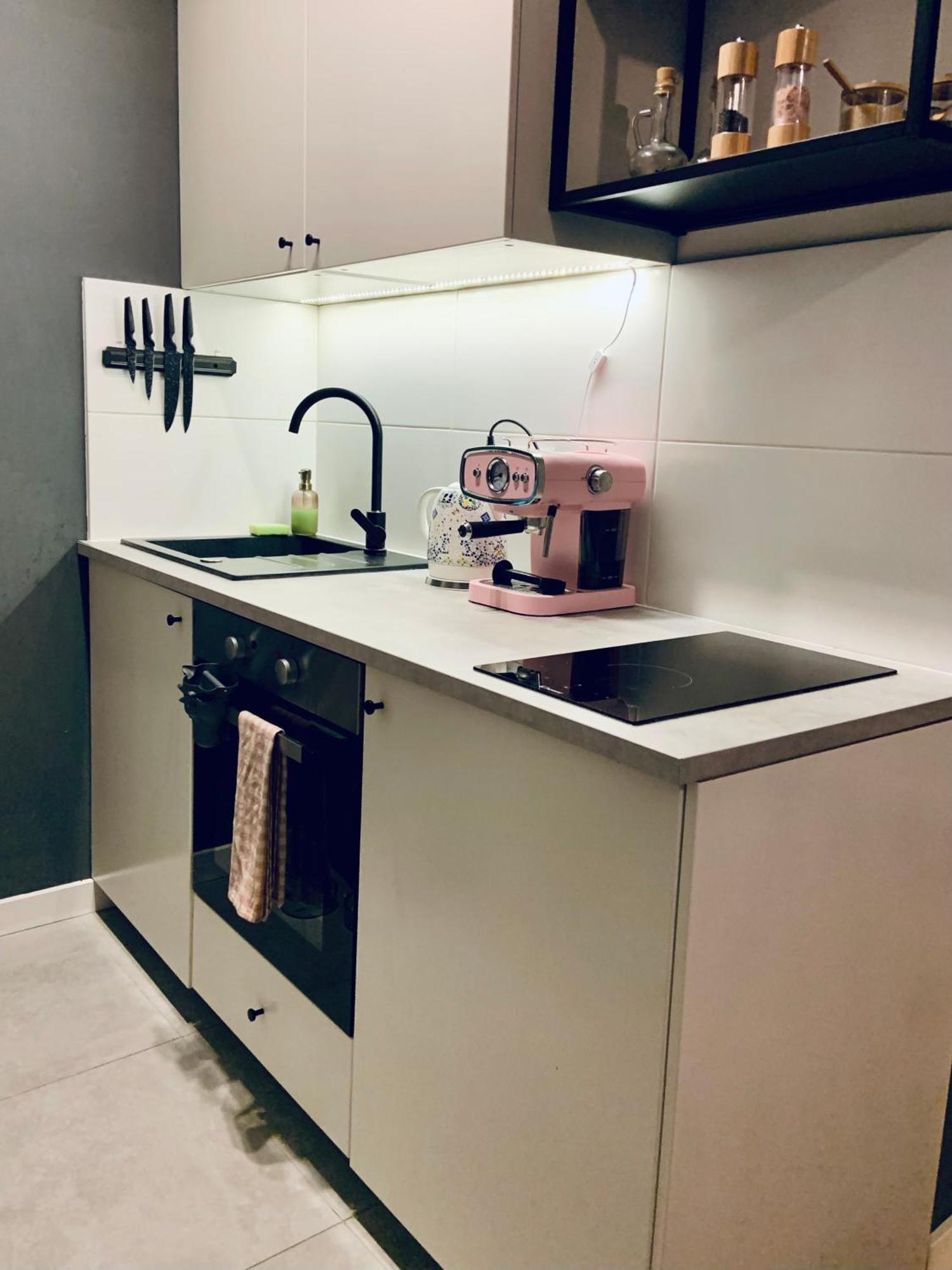 Garden Place Apartment Варшава Екстериор снимка